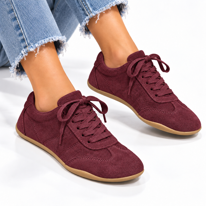 Tessa Marais Sneakers
