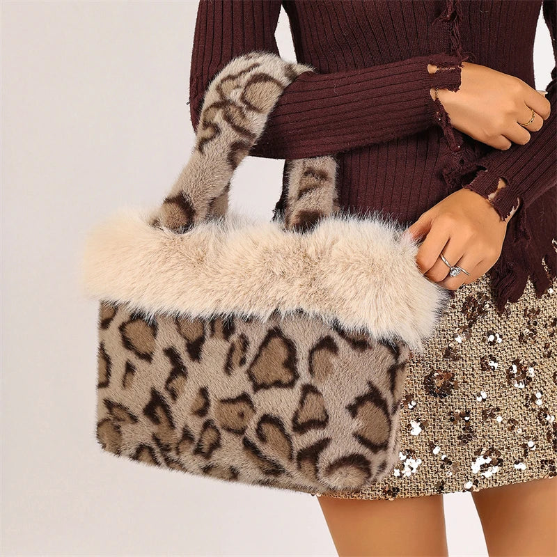 Kaia Fluffy Tote