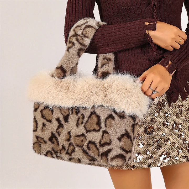 Kaia Fluffy Tote