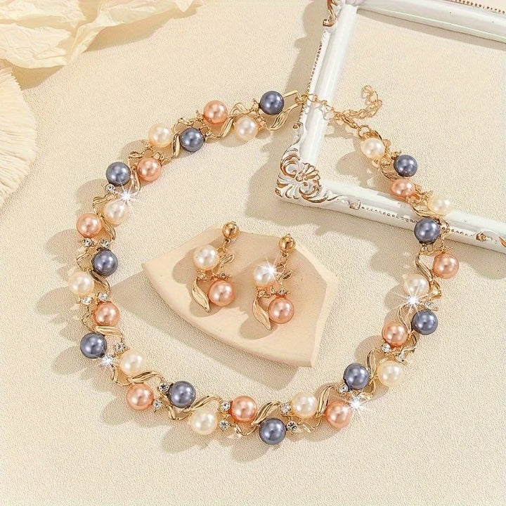 Valoria Pearl Set