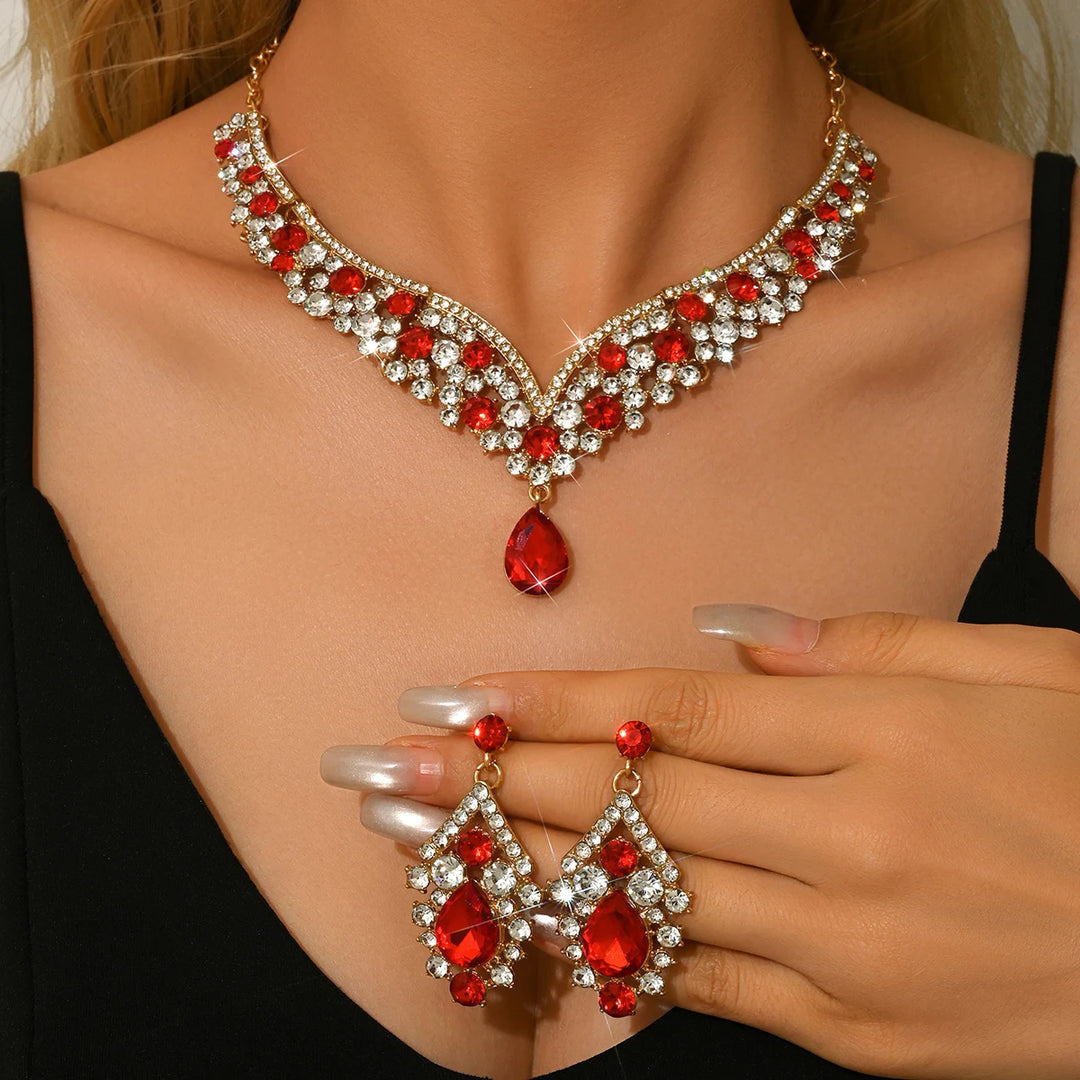 Cassira Regal Necklace