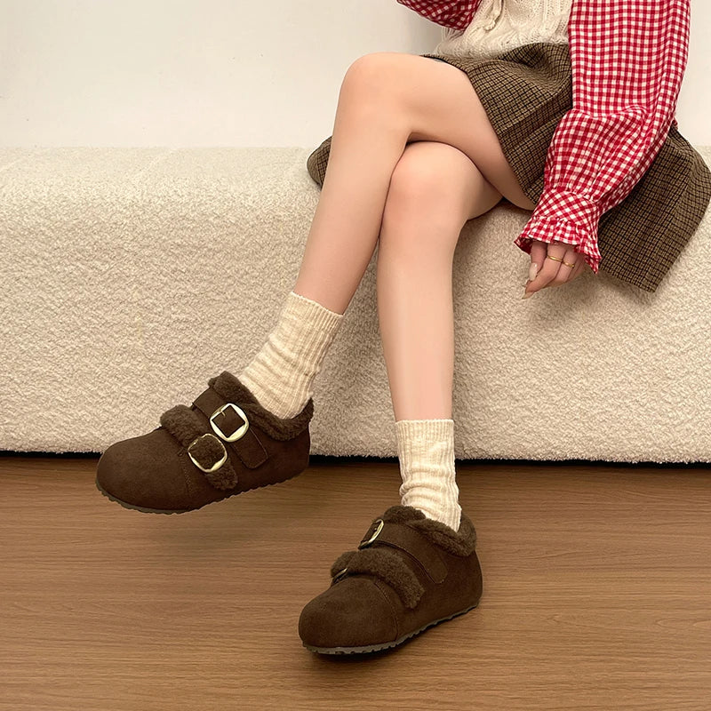 Tessa Marais Sneakers