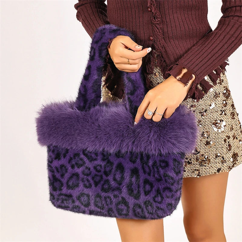 Kaia Fluffy Tote