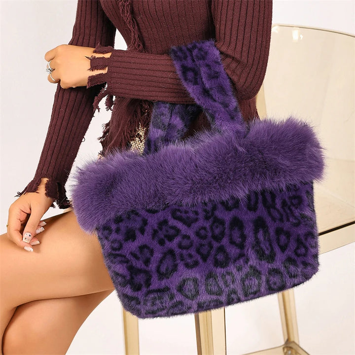 Kaia Fluffy Tote