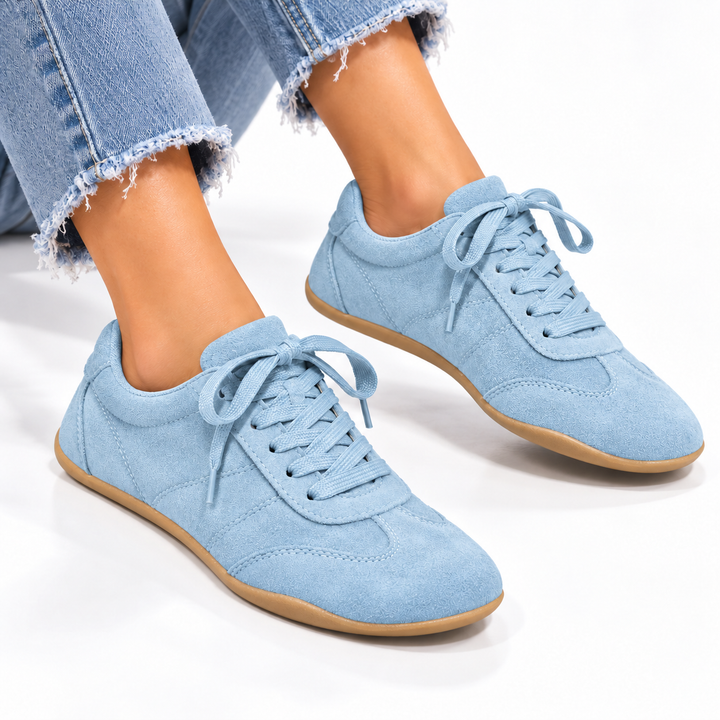 Tessa Marais Sneakers